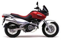 Suzuki XF650 Freewind